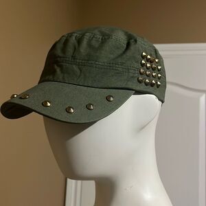 Navy green hat 🧢 / O/S